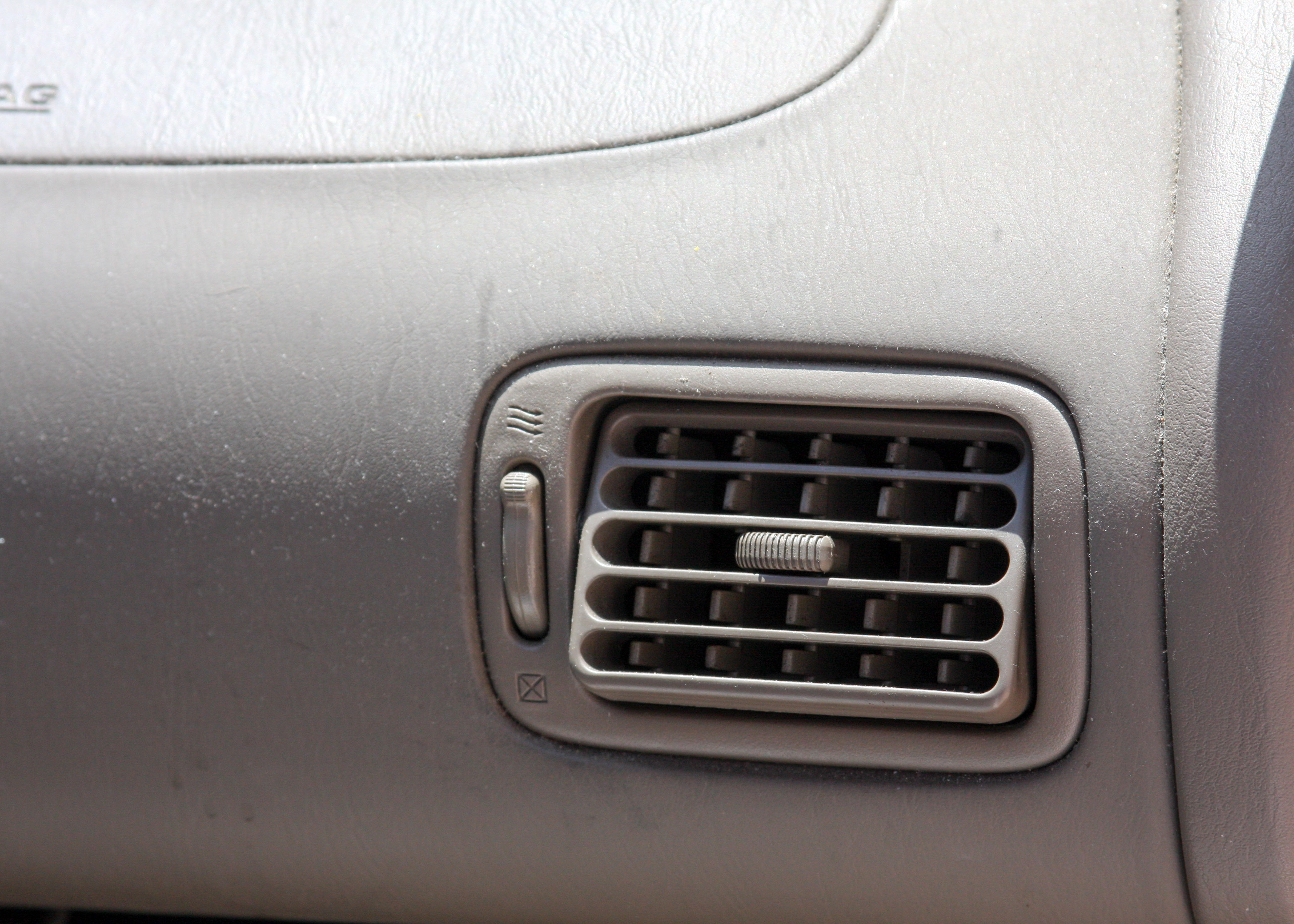 2002 White Toyota Corolla LE Sedan