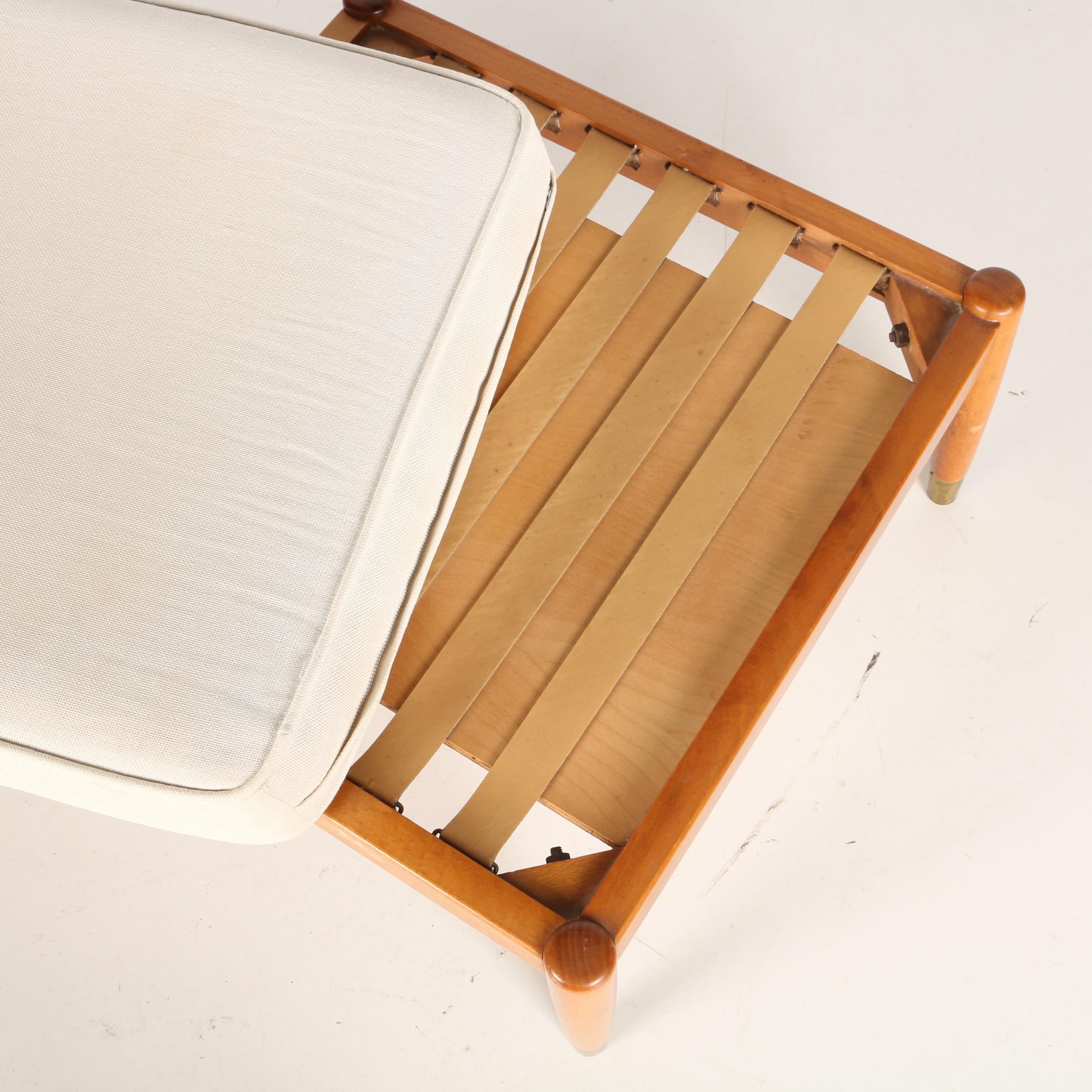 White Dux Modern Chair with Matching Ottoman