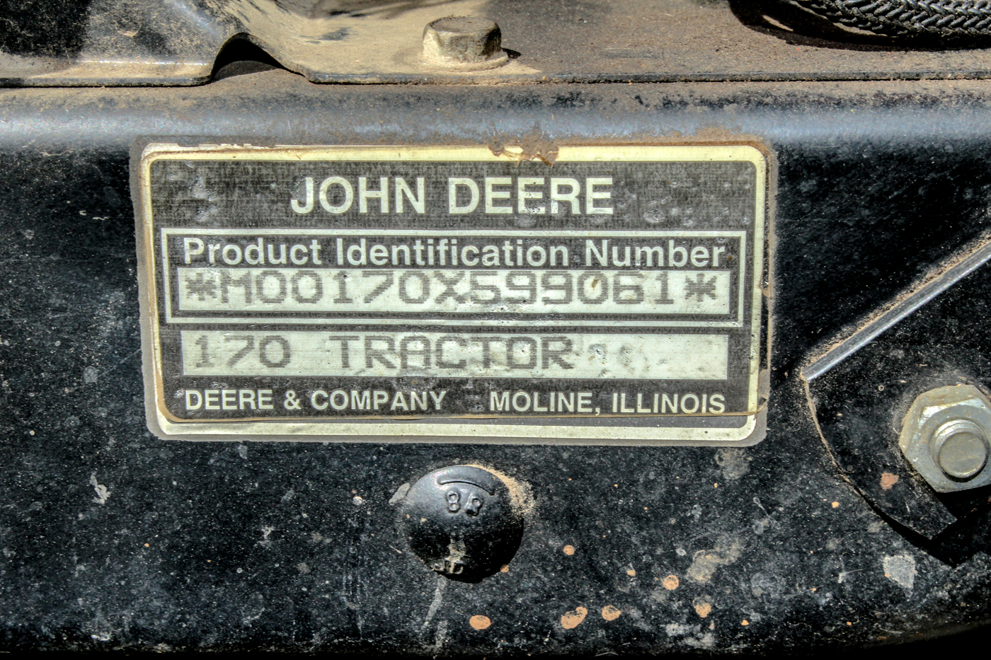 John Deere 170 Riding Mower with Snow Plow