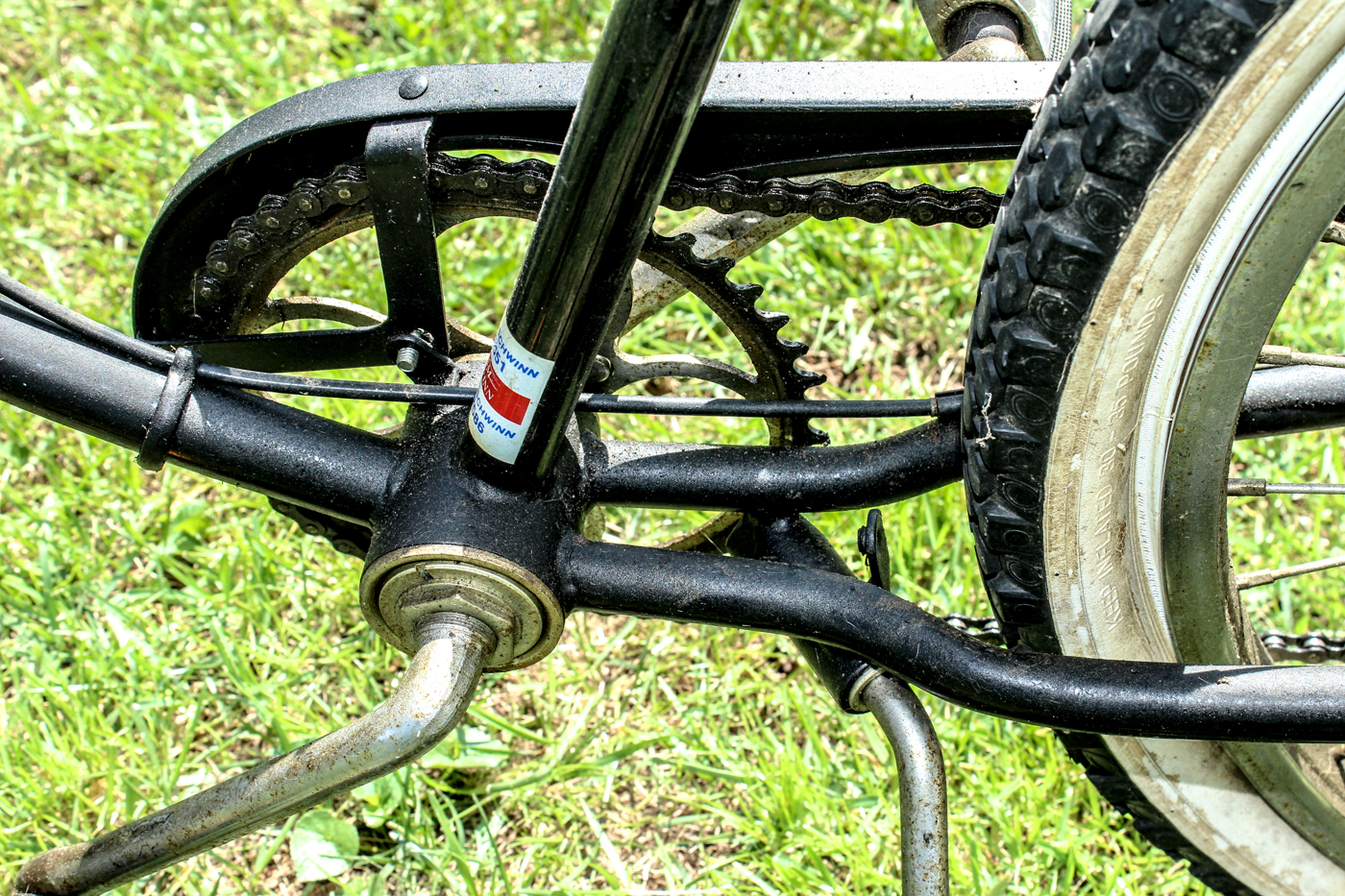 Vintage Schwinn Cruiser 5 Speed Bike