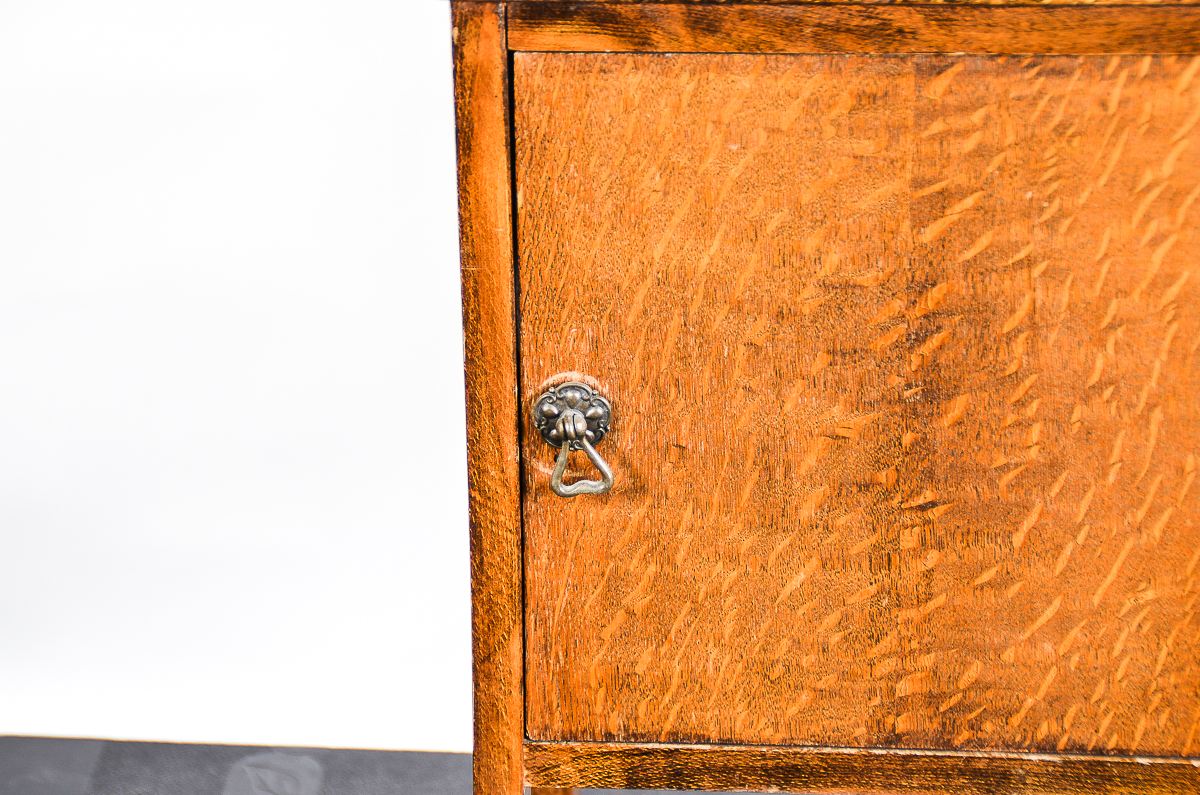 Antique Tiger Oak Side Table