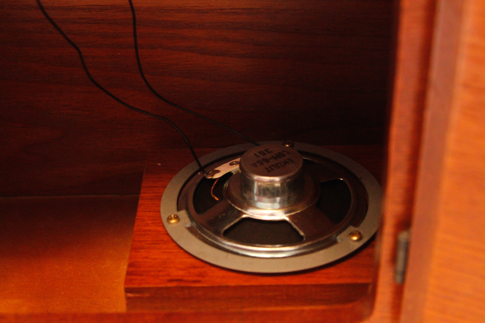 Loricron Mantel Clock