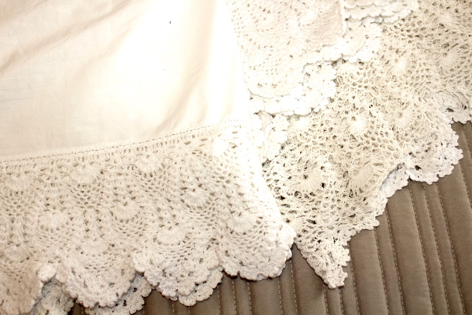 Coordinating Queen Size Ralph Lauren Bed Linens