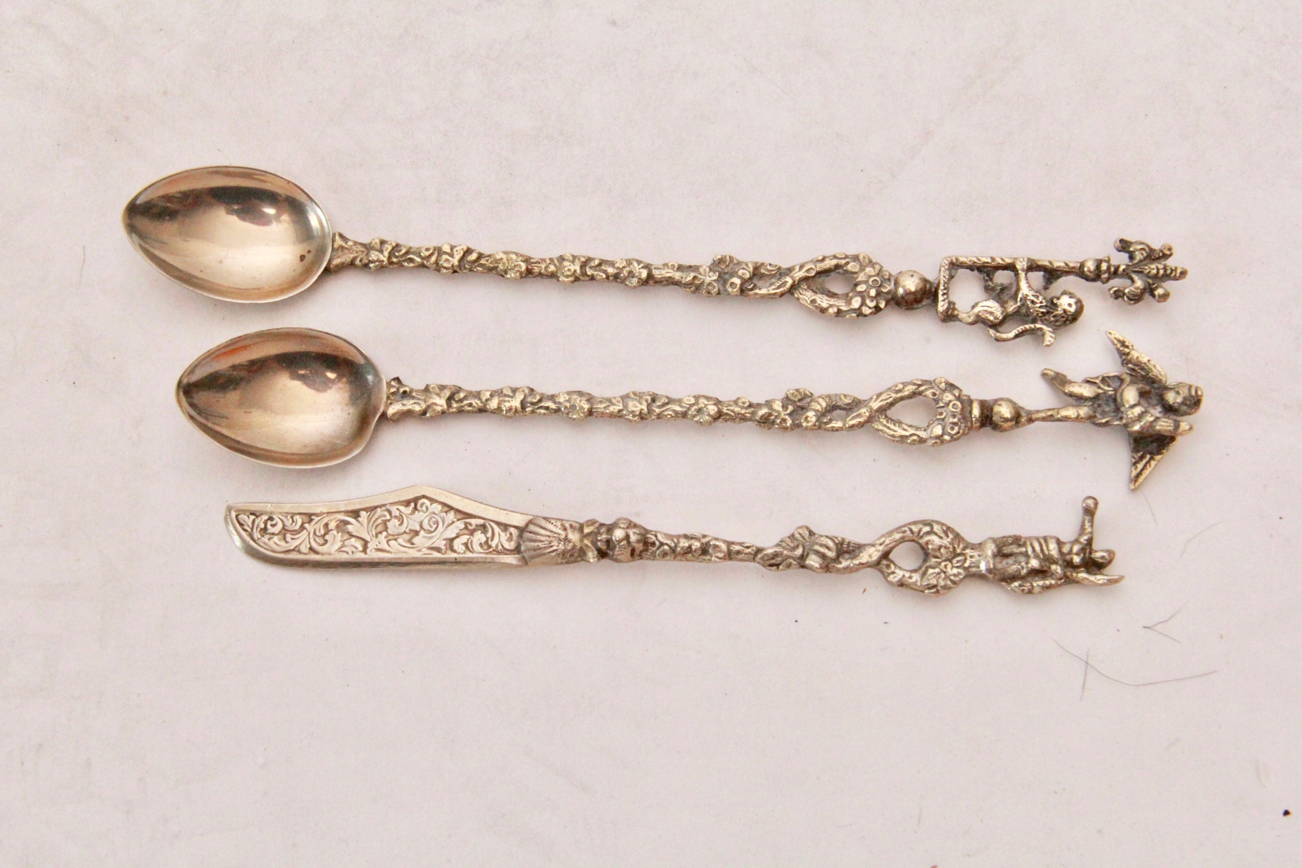 Silver Plate Kitchenalia and Tableware