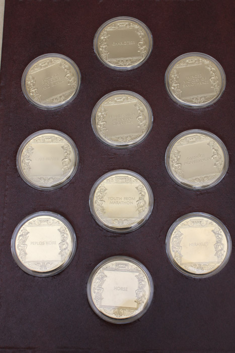 "The Art Treasures of Ancient Greece" 24K Gold and Bronze Art Medal Set Published by the Franklin Mint