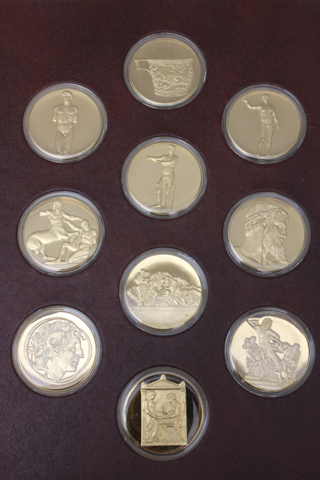 "The Art Treasures of Ancient Greece" 24K Gold and Bronze Art Medal Set Published by the Franklin Mint