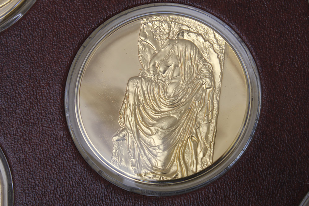 "The Art Treasures of Ancient Greece" 24K Gold and Bronze Art Medal Set Published by the Franklin Mint