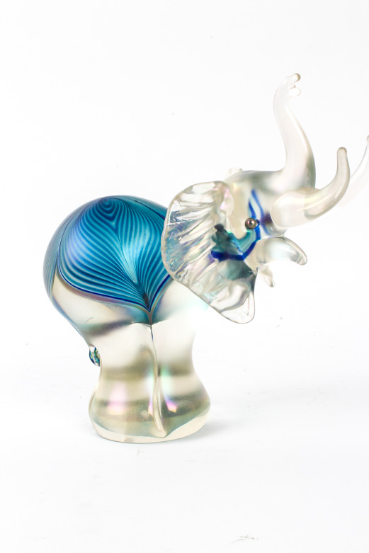 Stuart Abelman Art Glass Elephant Figurine