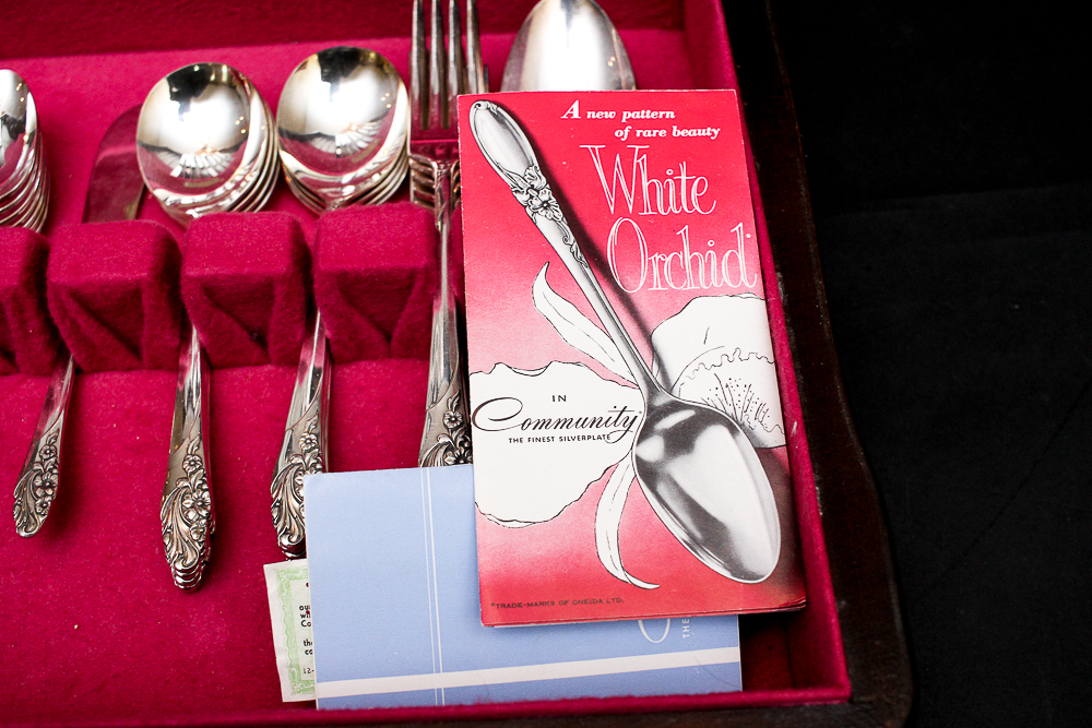 Community "White Orchid" Silver Plated Flatware Set Community