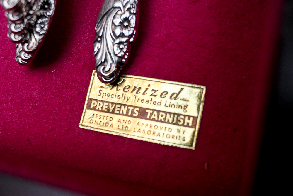 Community "White Orchid" Silver Plated Flatware Set Community