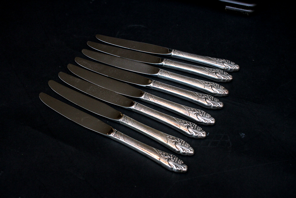 Community "White Orchid" Silver Plated Flatware Set Community