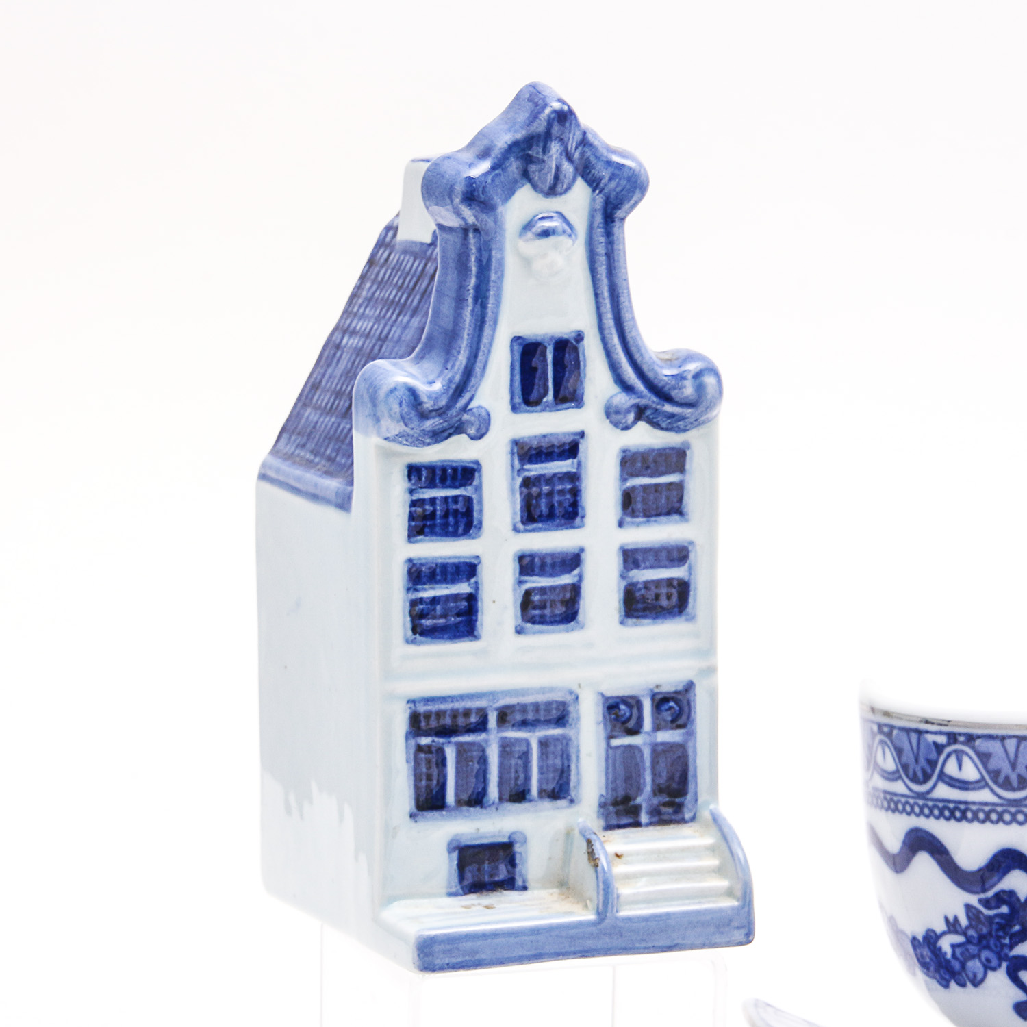 Blue and White Ceramic Items Including Miniature Tea Set