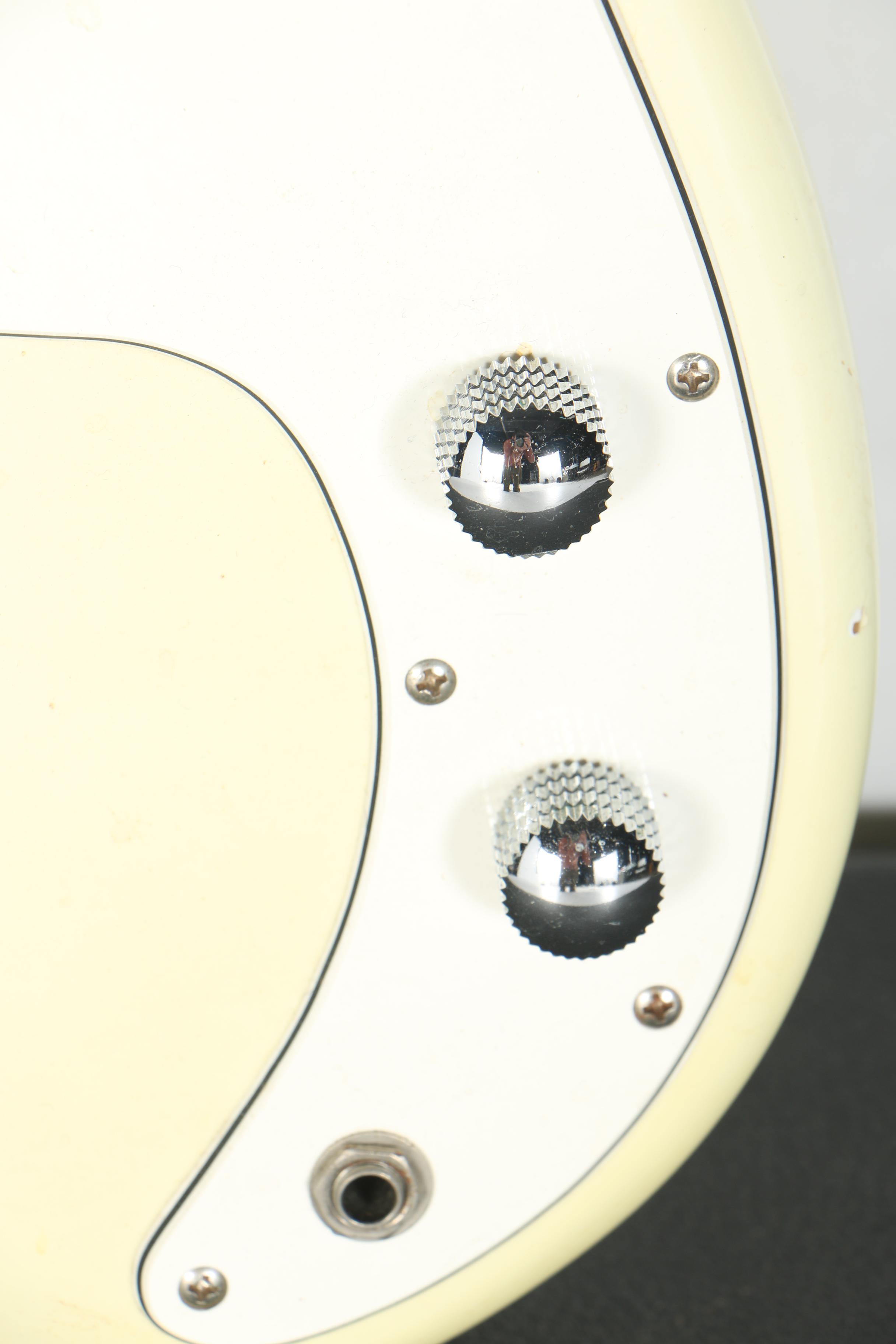 Riverhead Sound Research Session Pro Electric Bass Guitar