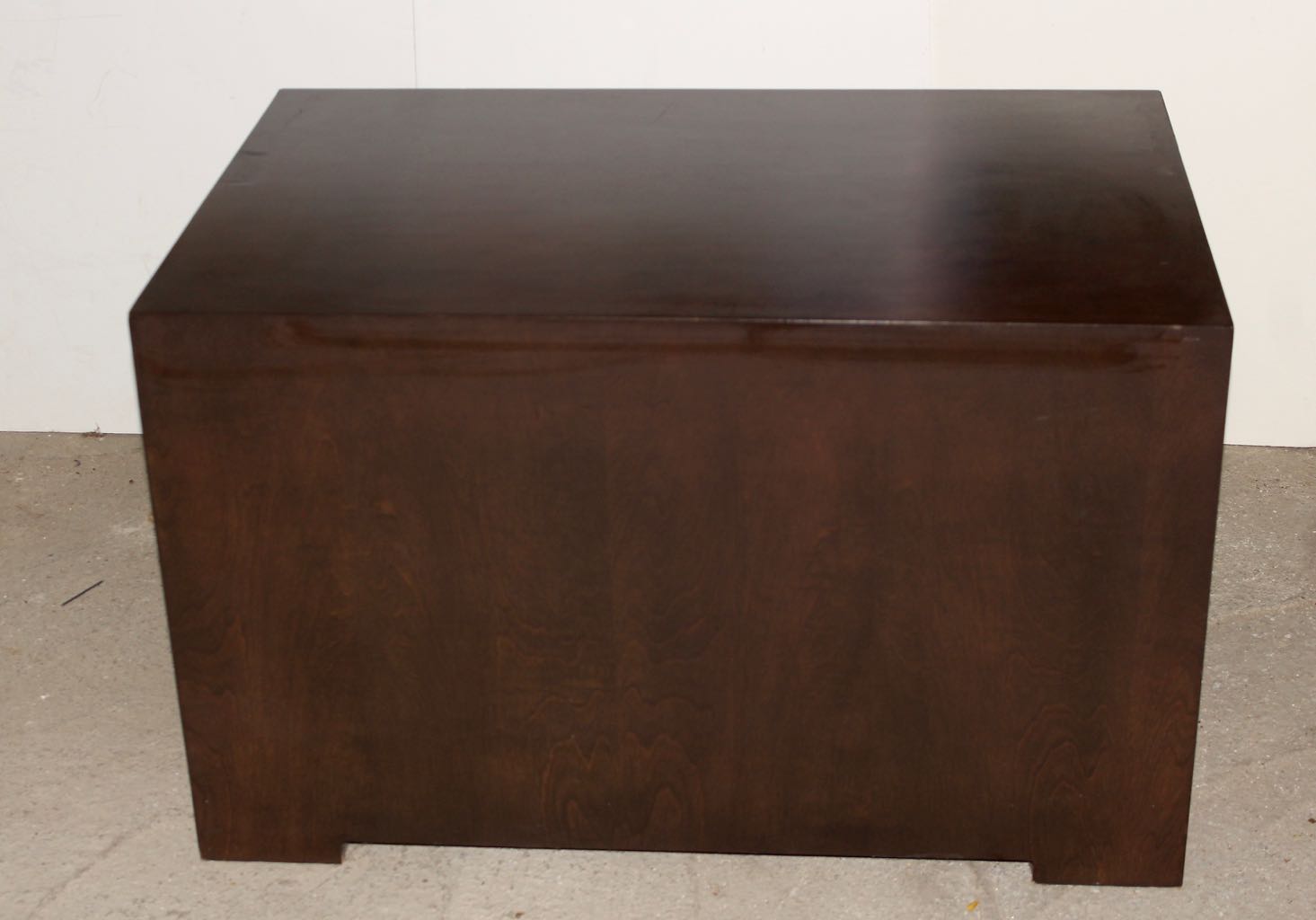 Contemporary Wood Veneer U-Shape Accent Table