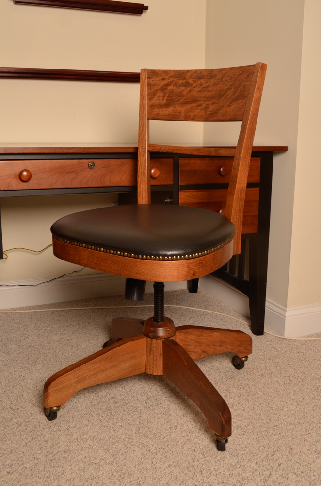 Ethan Allen Shaker Style Desk With Chair