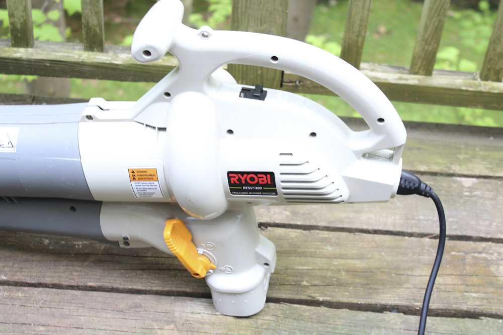 Ryobi RESV1300 Blower