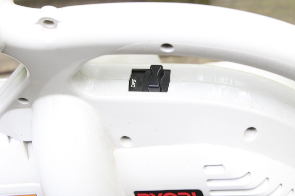 Ryobi RESV1300 Blower