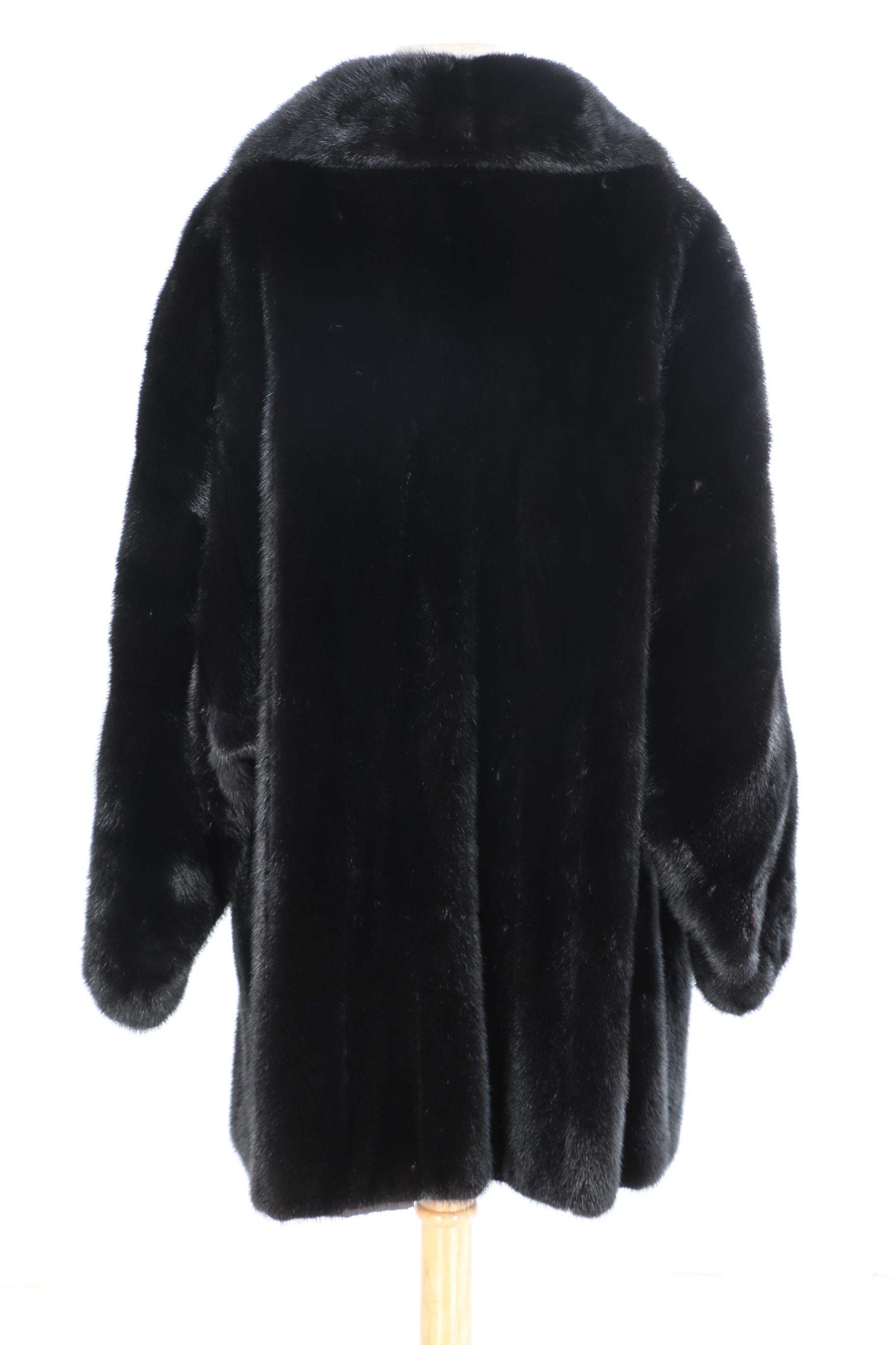 Barth-Wind Furs Mink Fur Coat