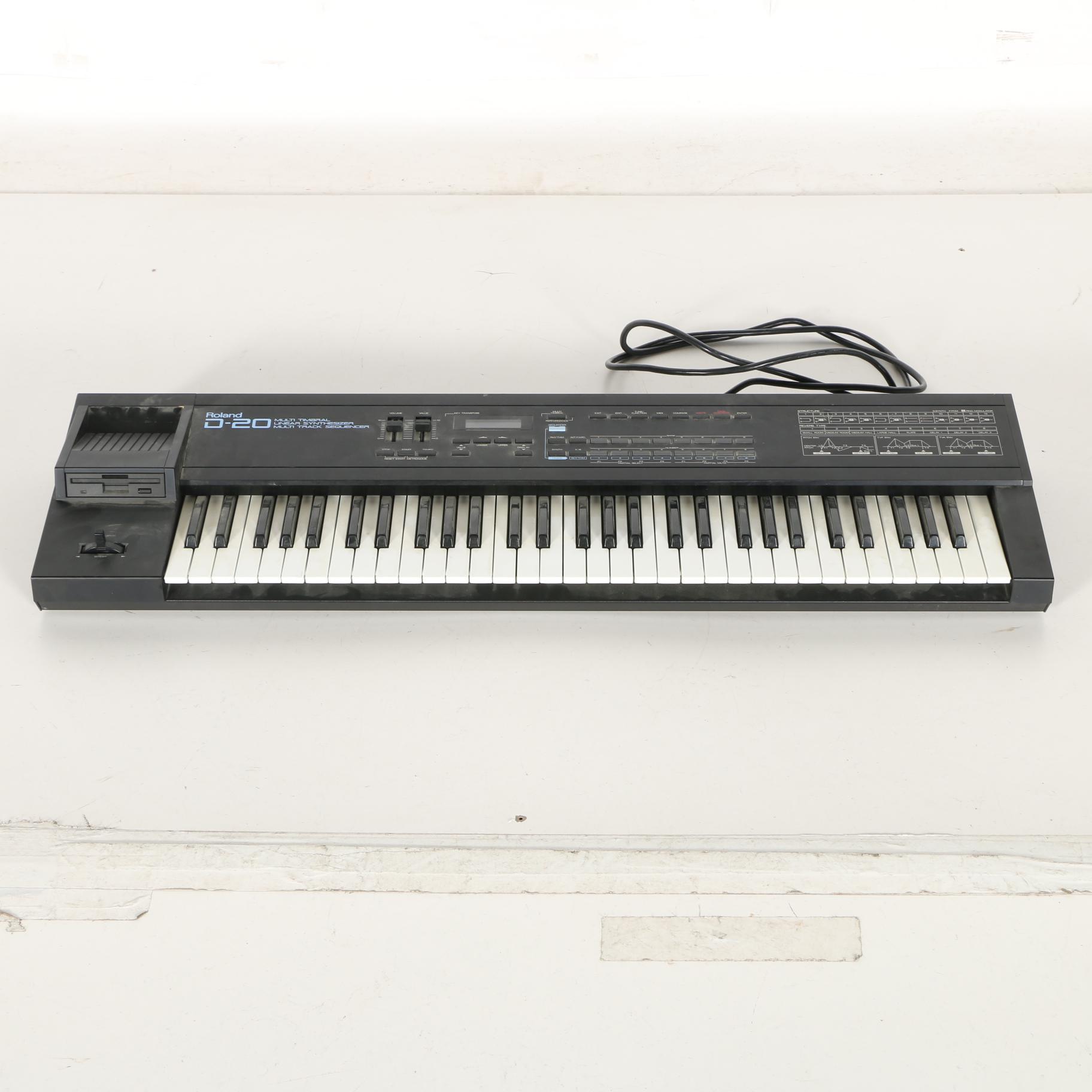 Vintage Roland D-20 Synthesizer and Multi-Track Sequencer