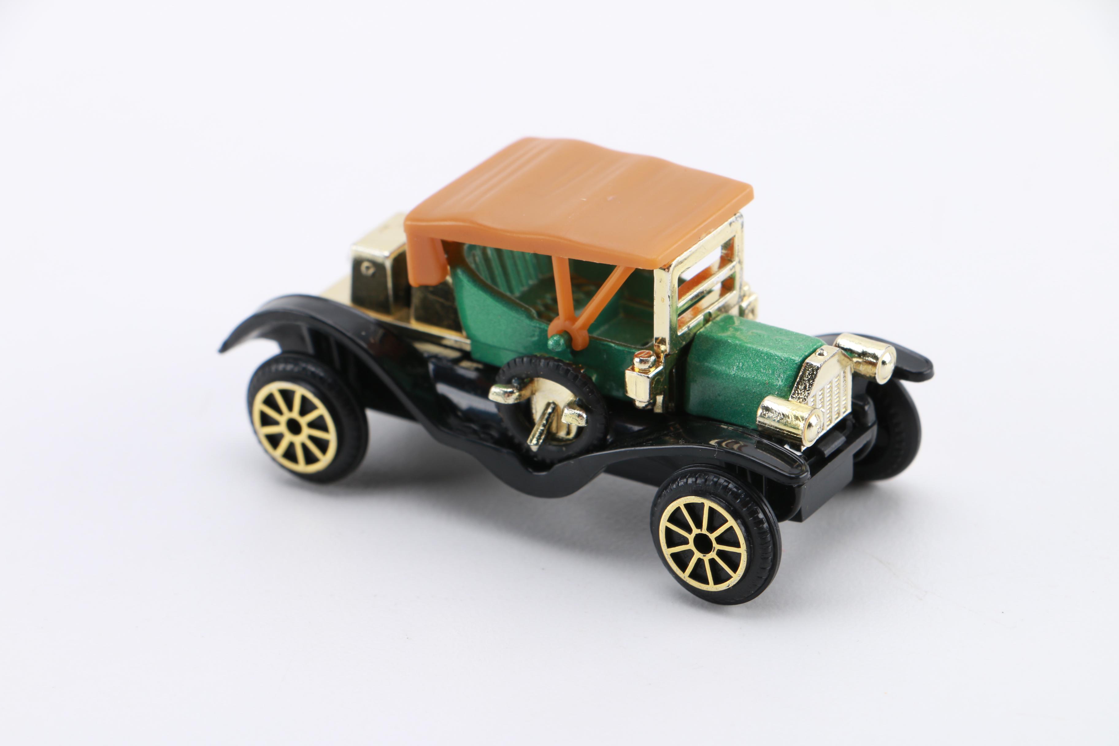 Vintage Replicas Classic Automobile Collection