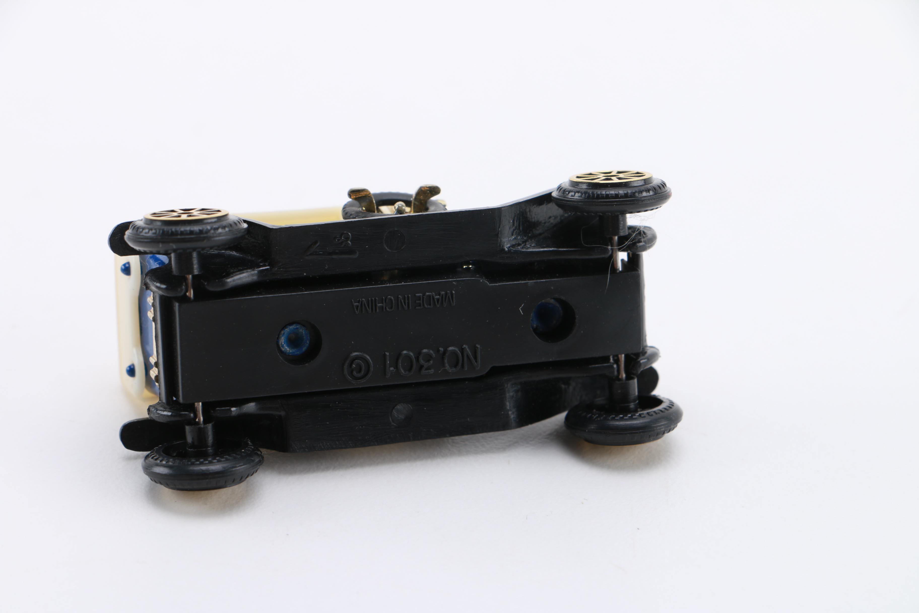 Vintage Replicas Classic Automobile Collection