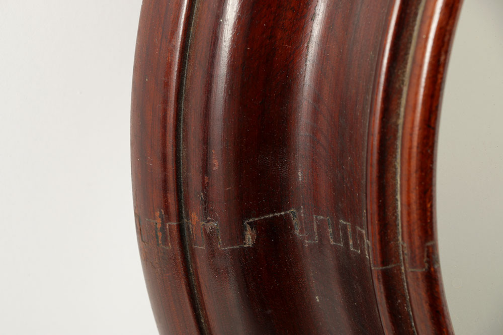 Late 19th-Century Wooden Oval Frame