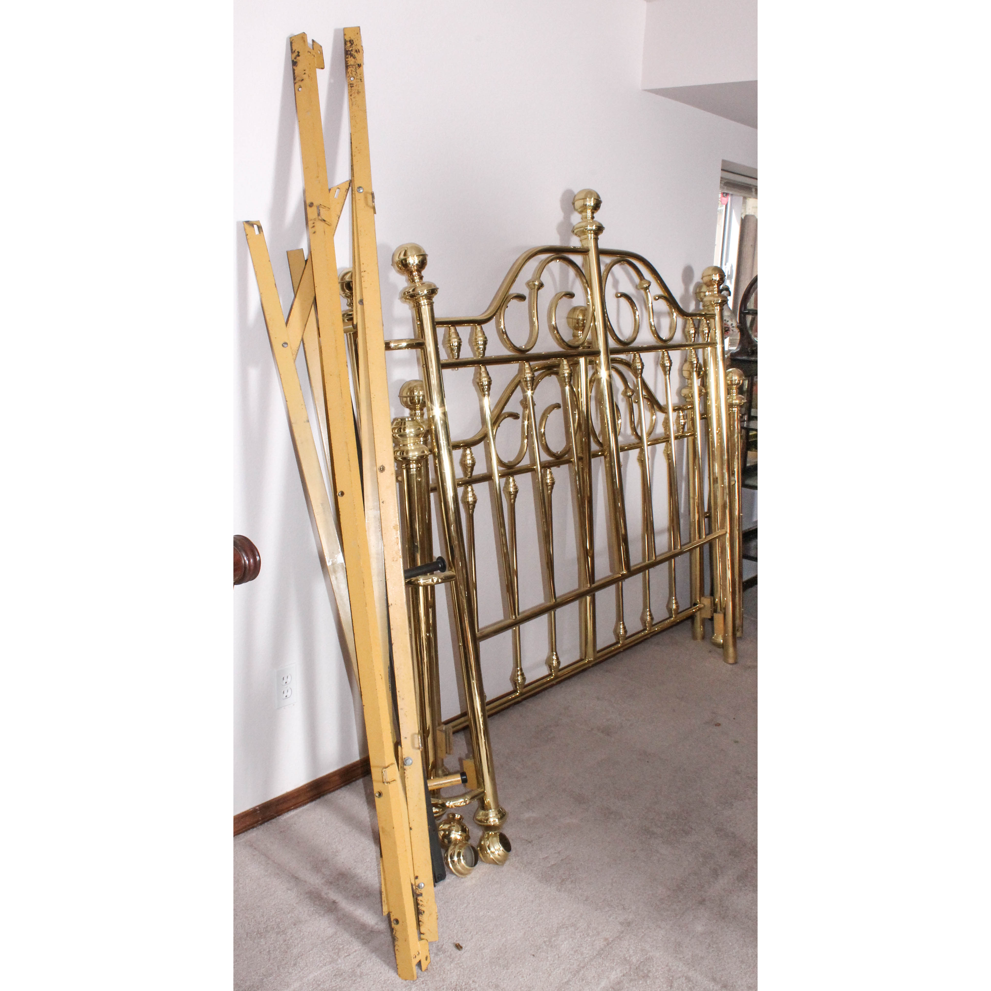 Vintage Brass Bed (King Size)