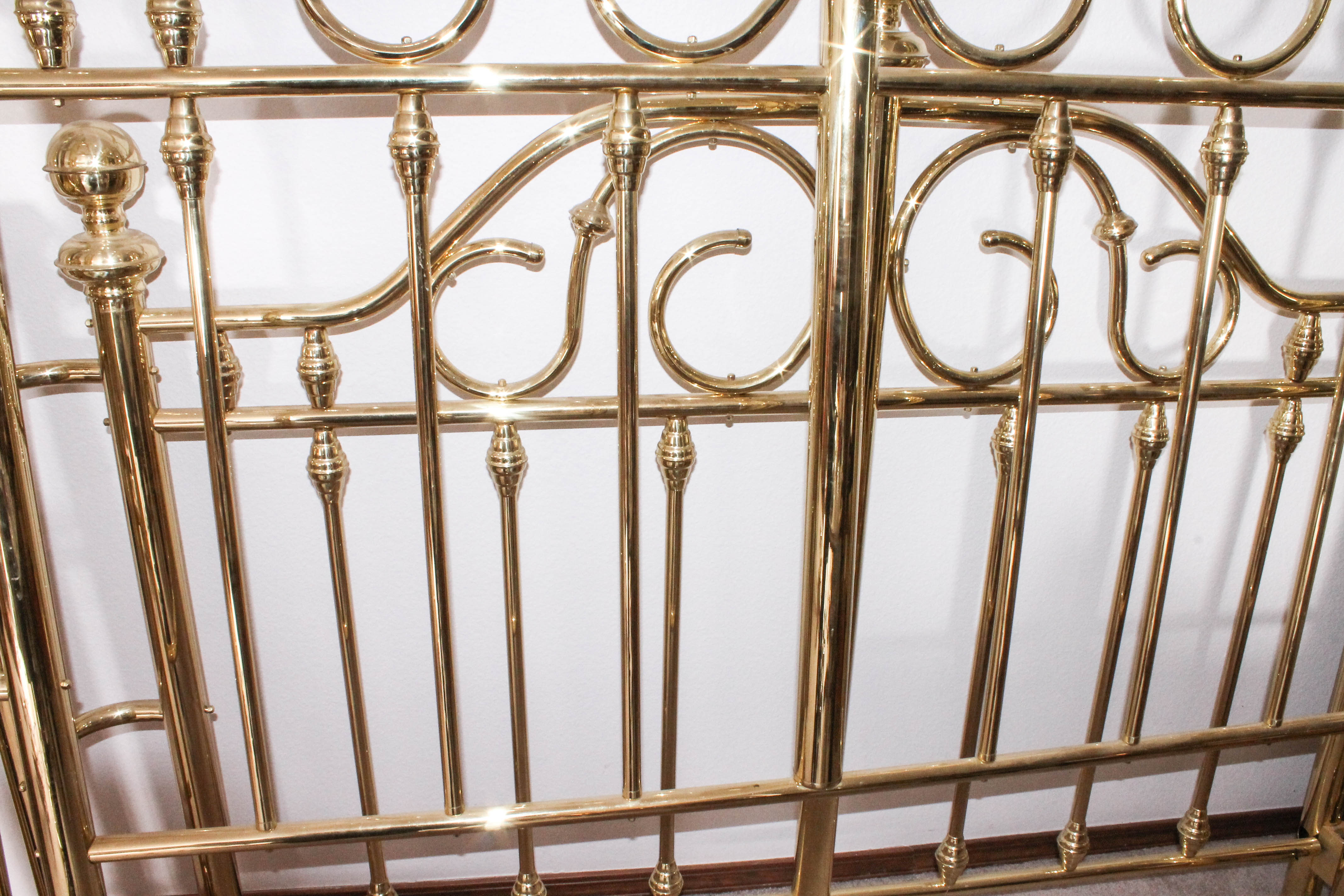 Vintage Brass Bed (King Size)