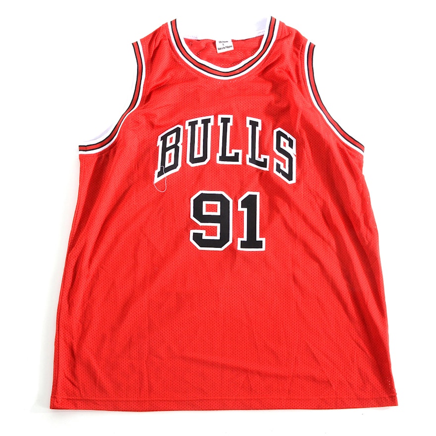 Dennis Rodman Signed Bulls Jersey  COA