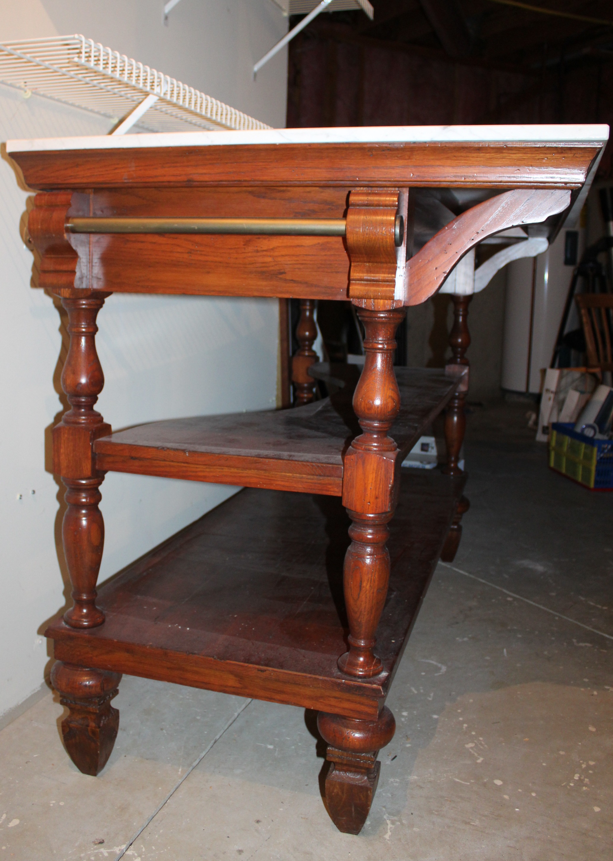 Marble Top Free-Standing Bar