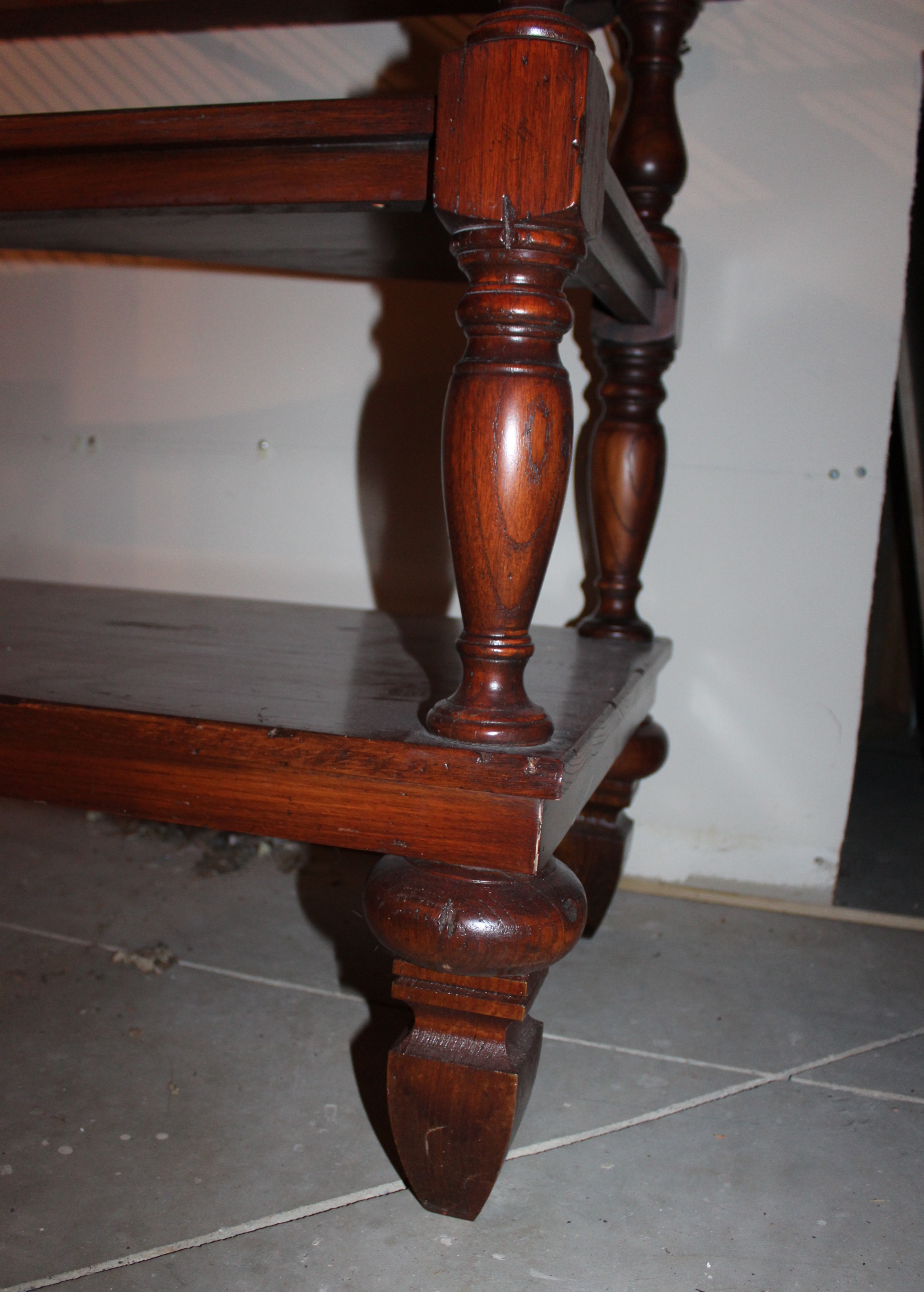 Marble Top Free-Standing Bar