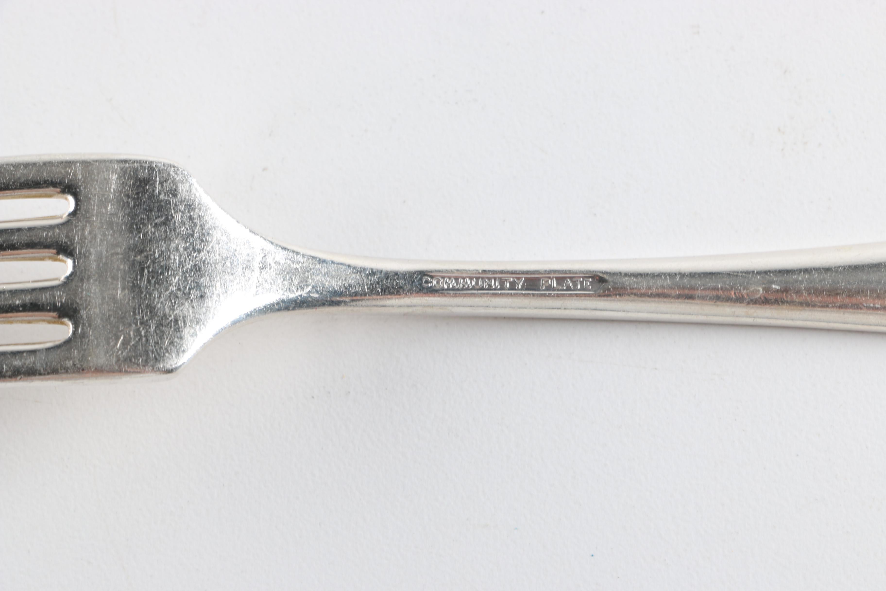 Oneida Community "Bird of Paradise" Silver Plate Flatware