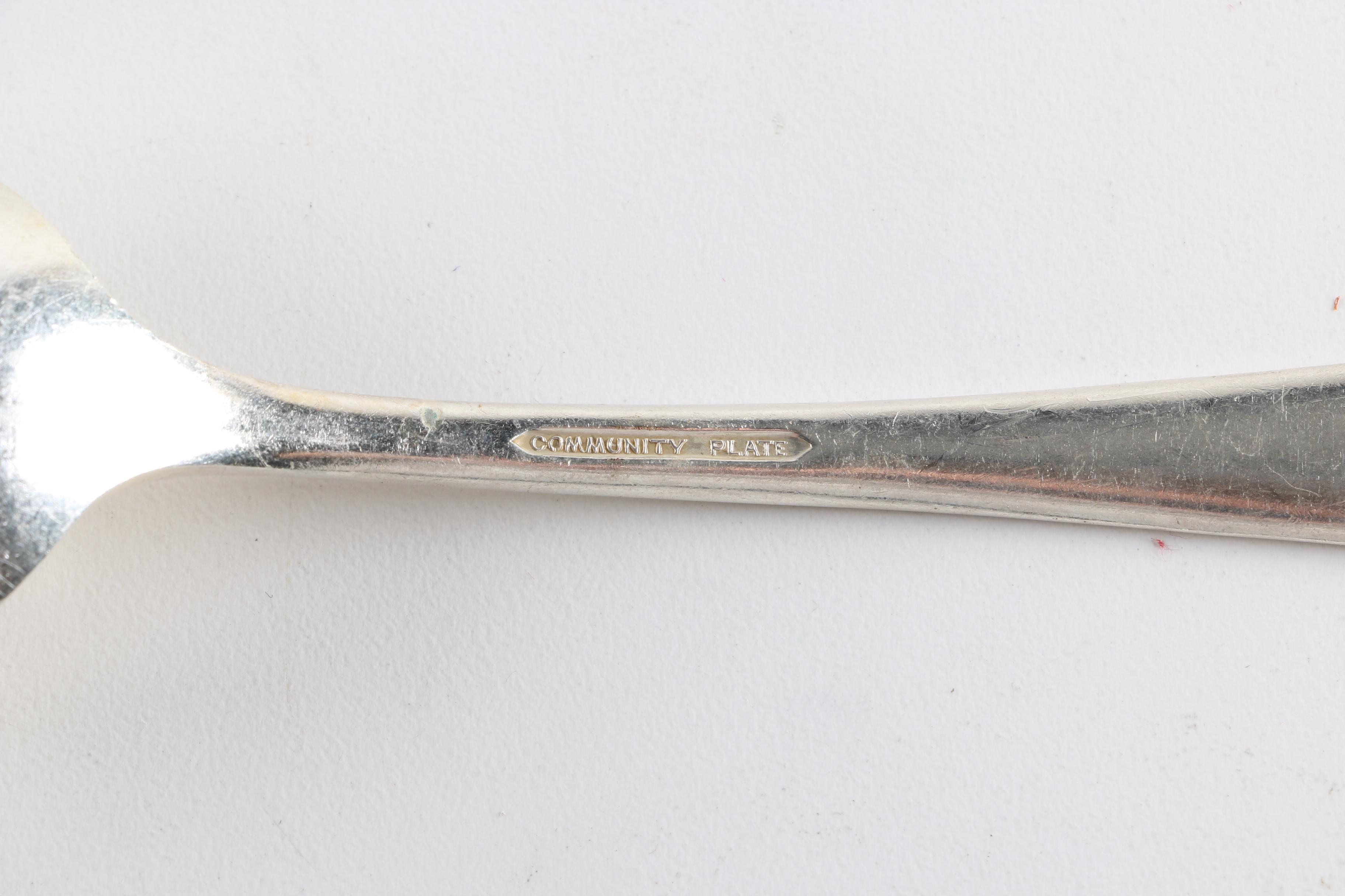 Oneida Community "Bird of Paradise" Silver Plate Flatware