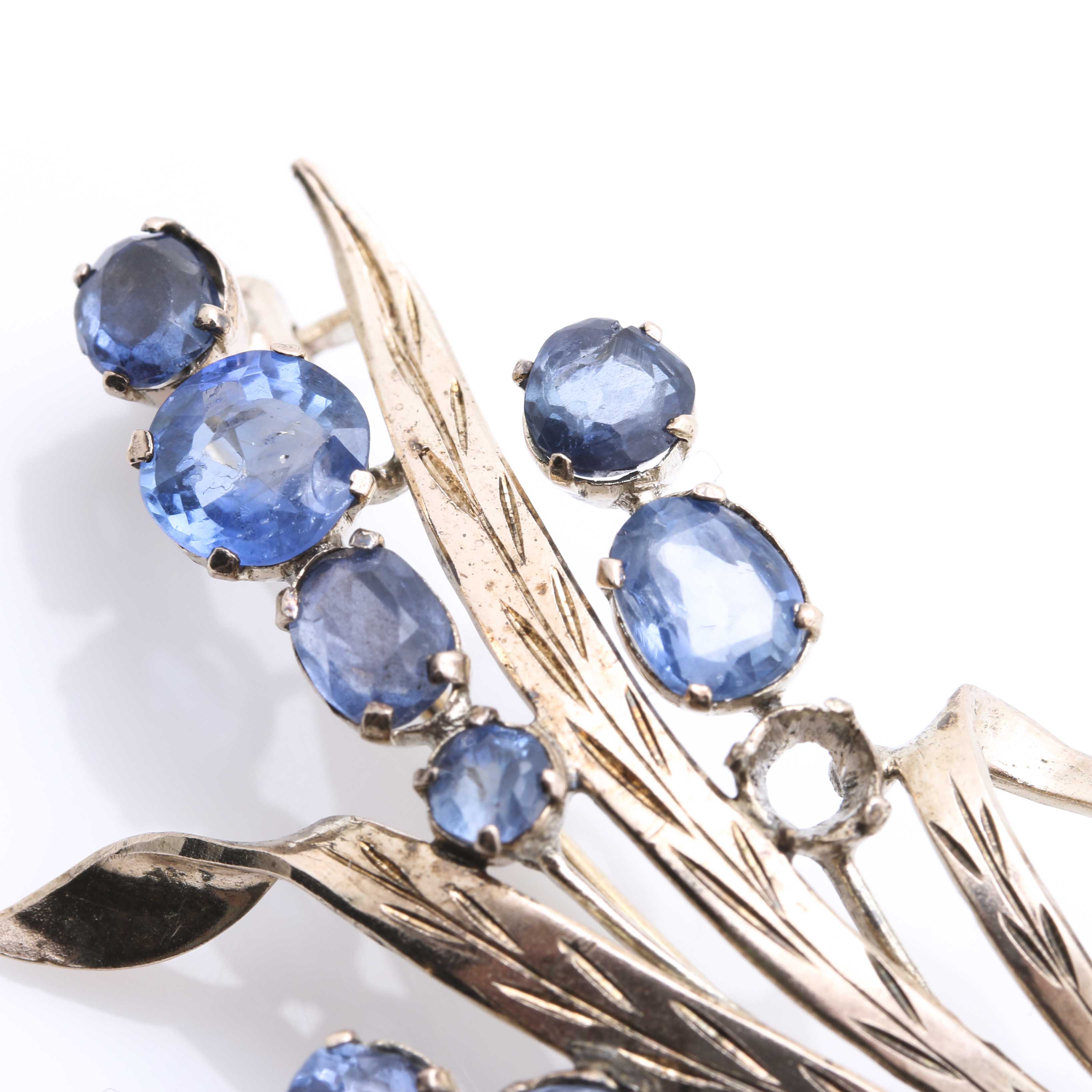9K Yellow Gold Natural Sapphire Sheaf of Wheat Brooch