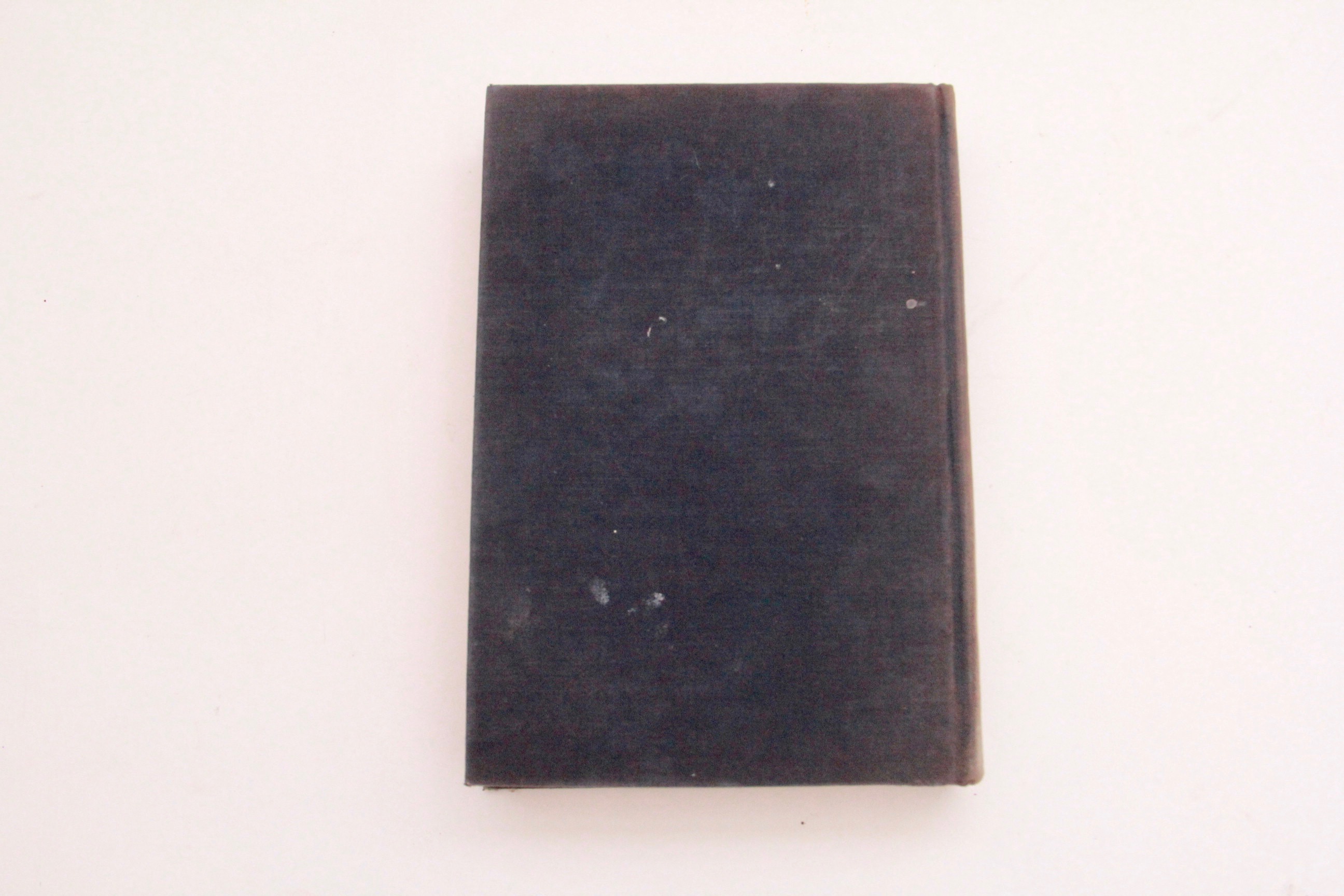 Novels including "Listen! The Wind" by Anne Morrow Lindberg