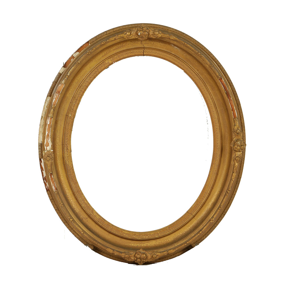1870s American Style Oval Frame with Gesso Molding