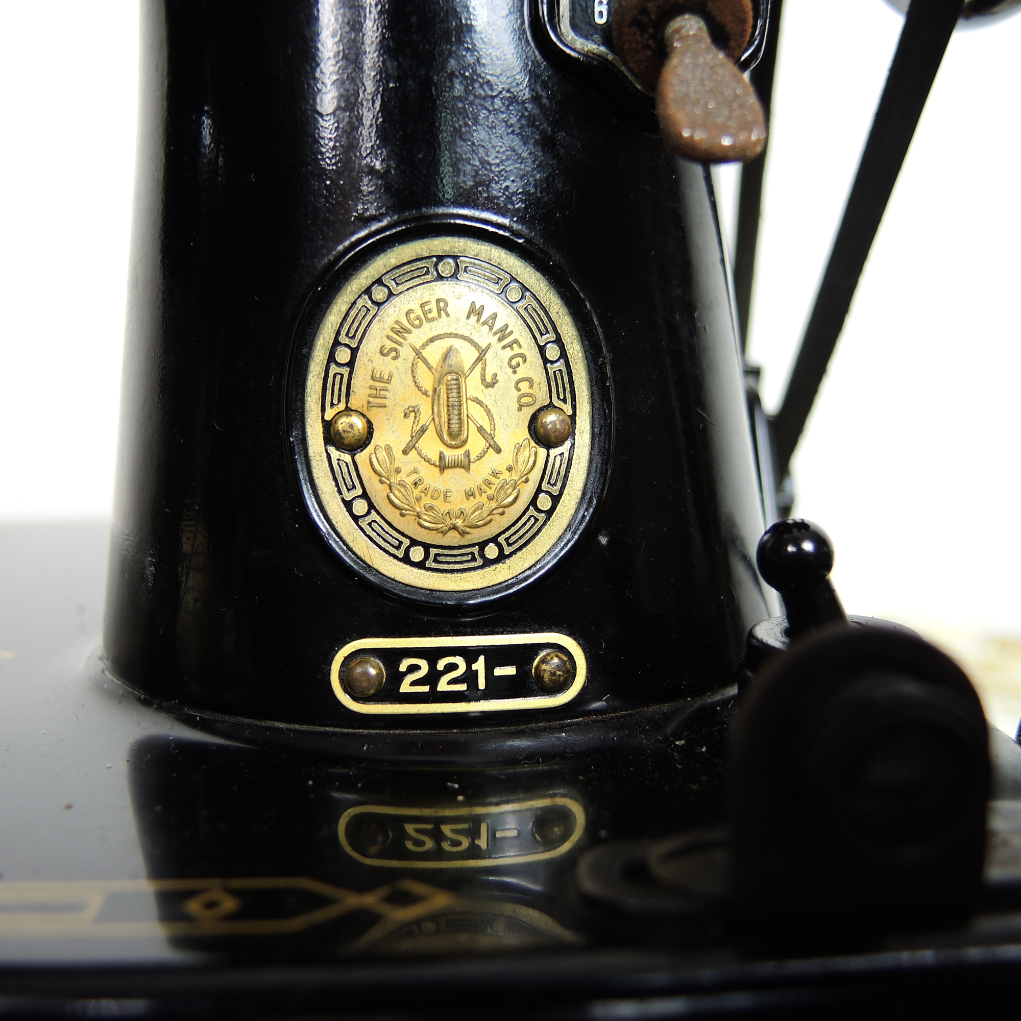 Singer 221- Electric Sewing Machine