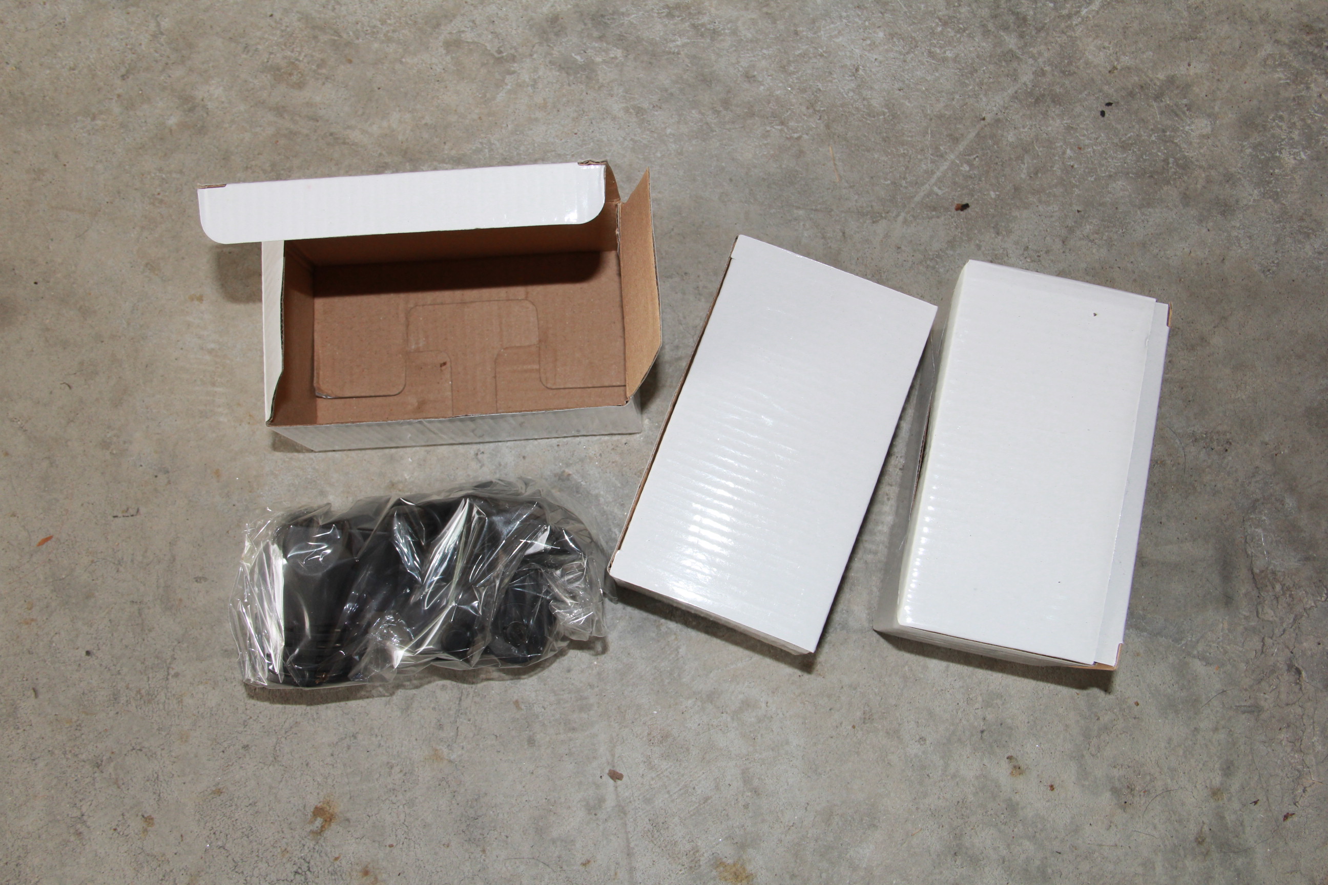 ePhoto Studio Lighting Kit and Backdrop