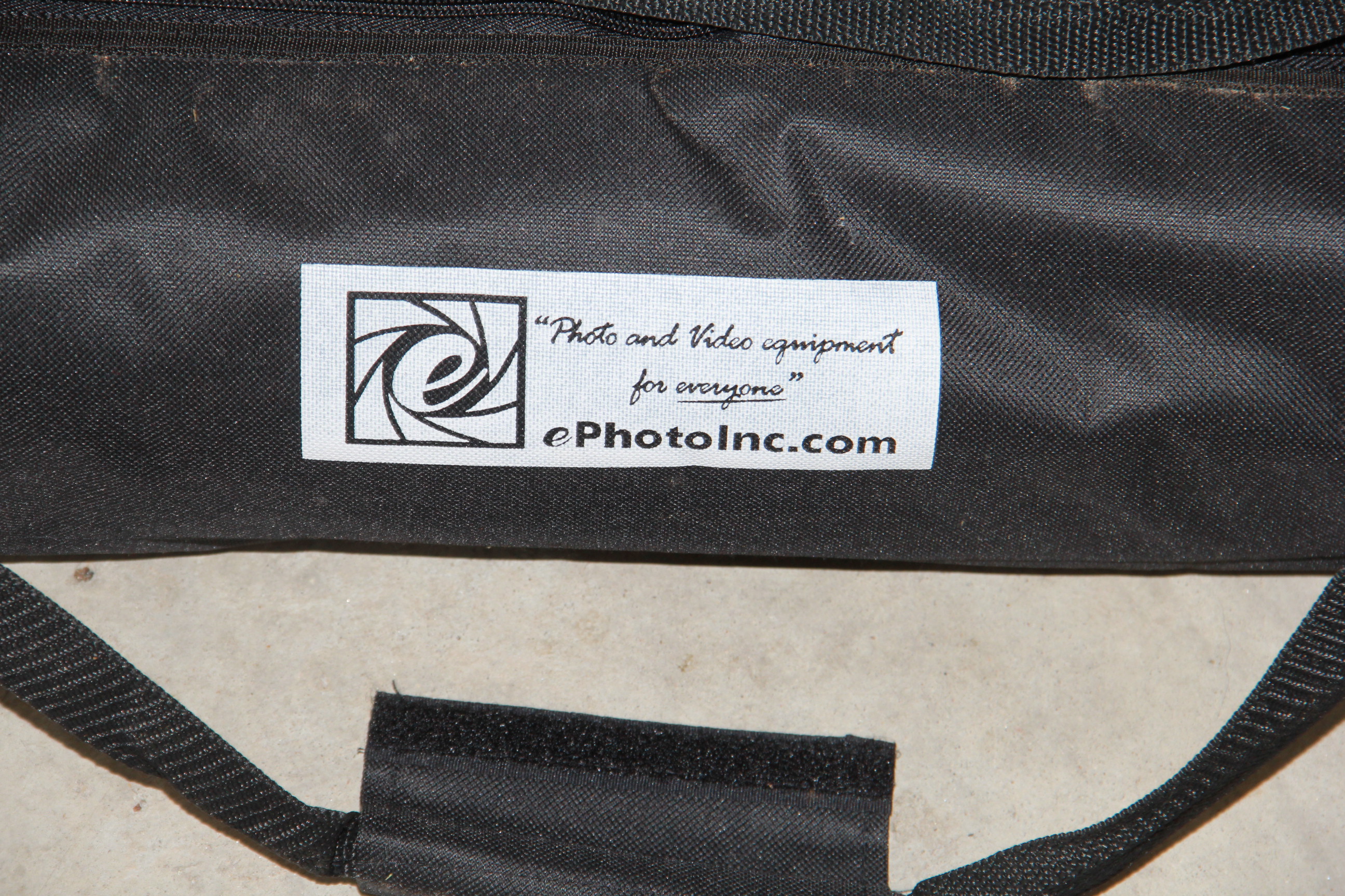 ePhoto Studio Lighting Kit and Backdrop