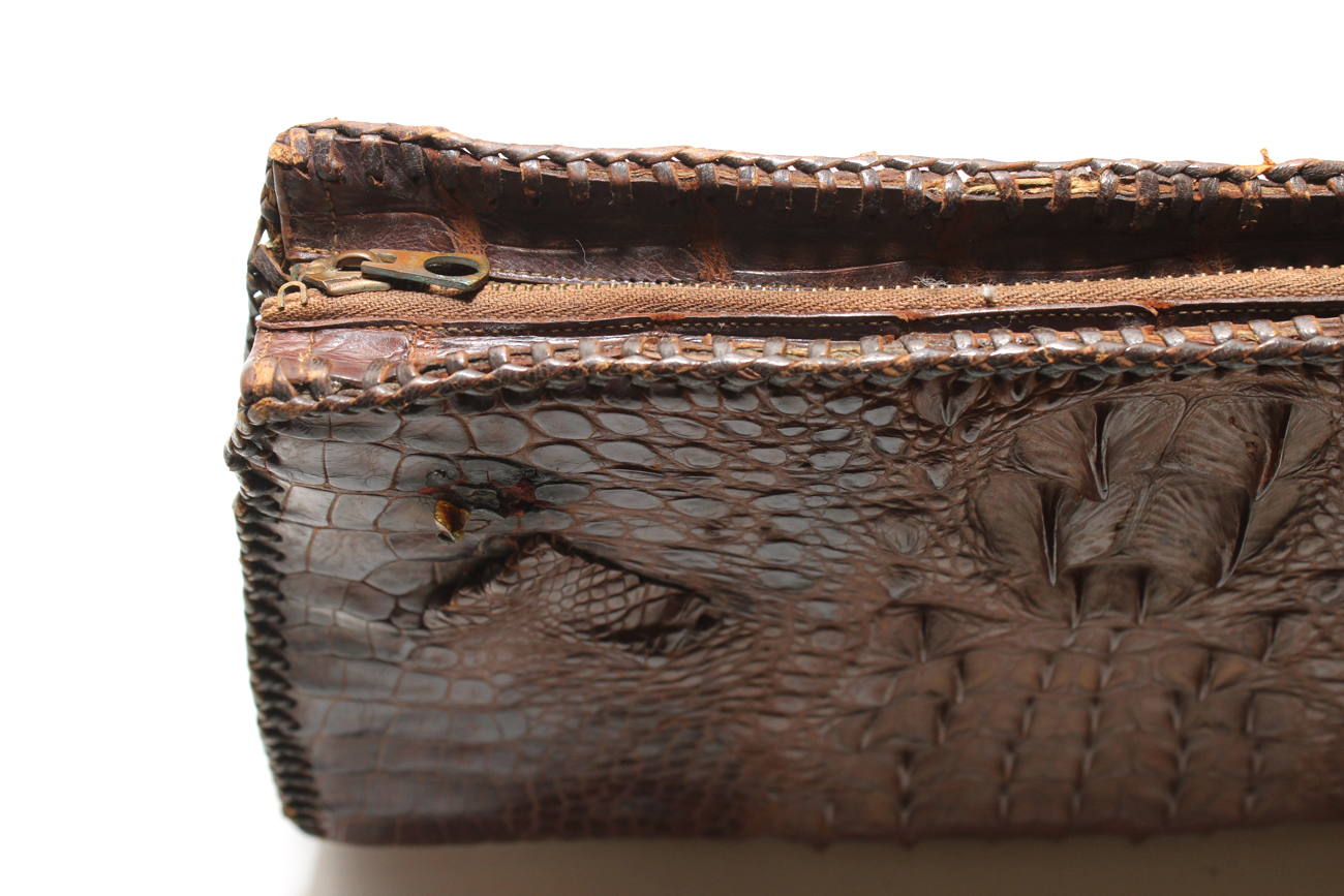 1950s Vintage Genuine Alligator Clutch