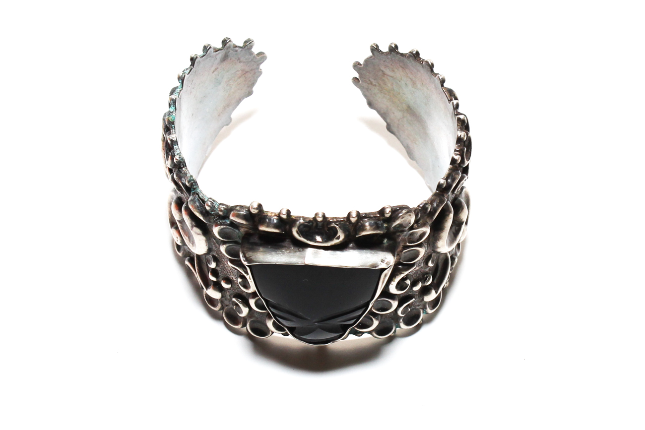 Mexican Sterling Silver Cuff Bracelet With Onyx Face