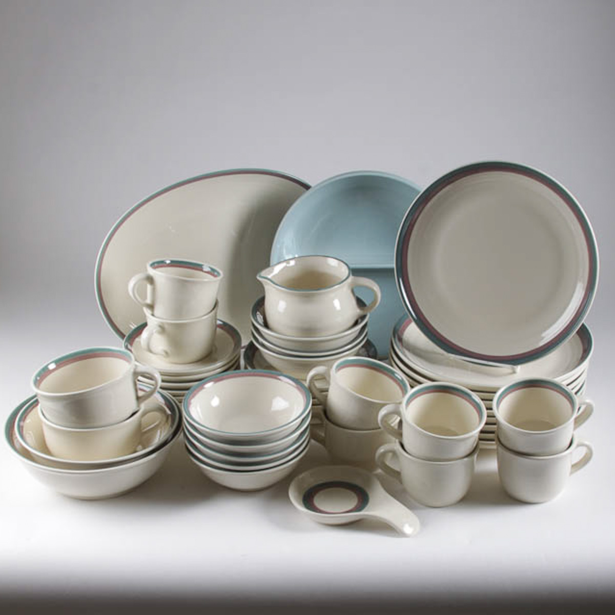 Pfaltzgraff Dish Set and Serving Bowl