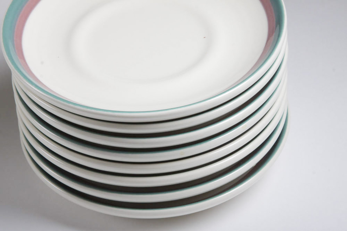 Pfaltzgraff Dish Set and Serving Bowl