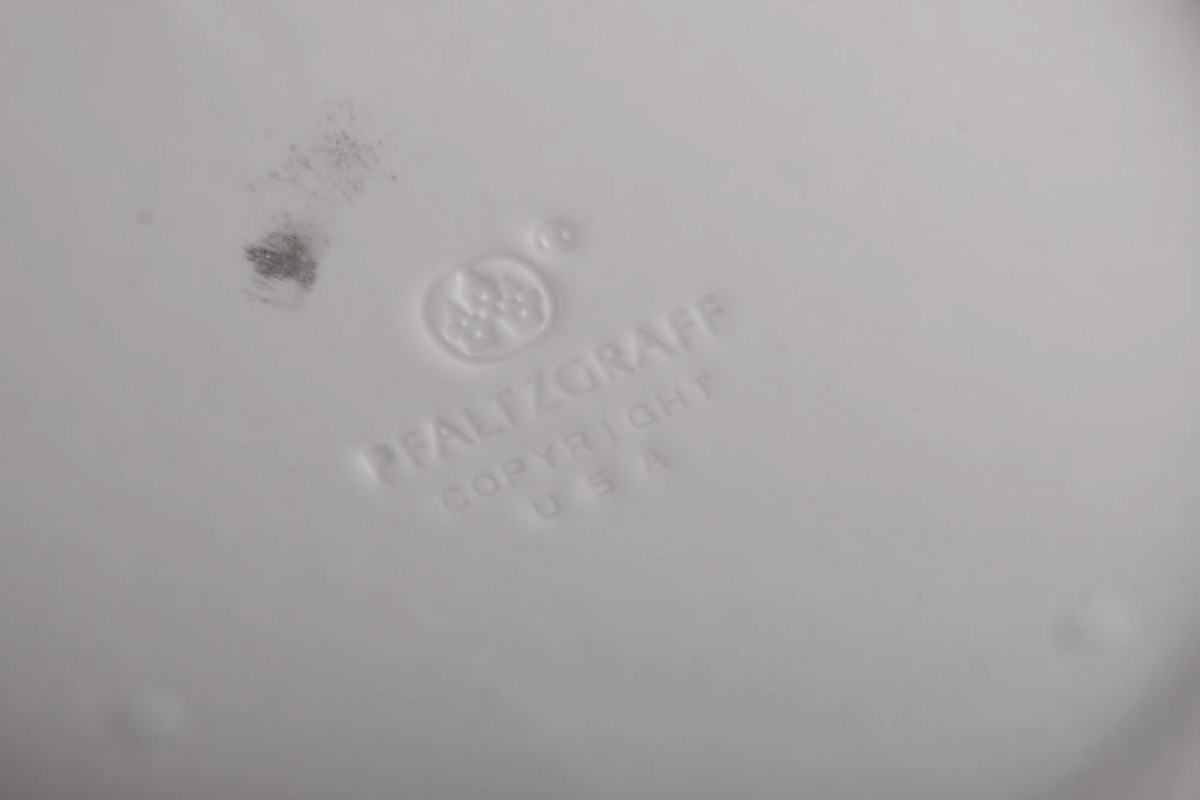 Pfaltzgraff Dish Set and Serving Bowl