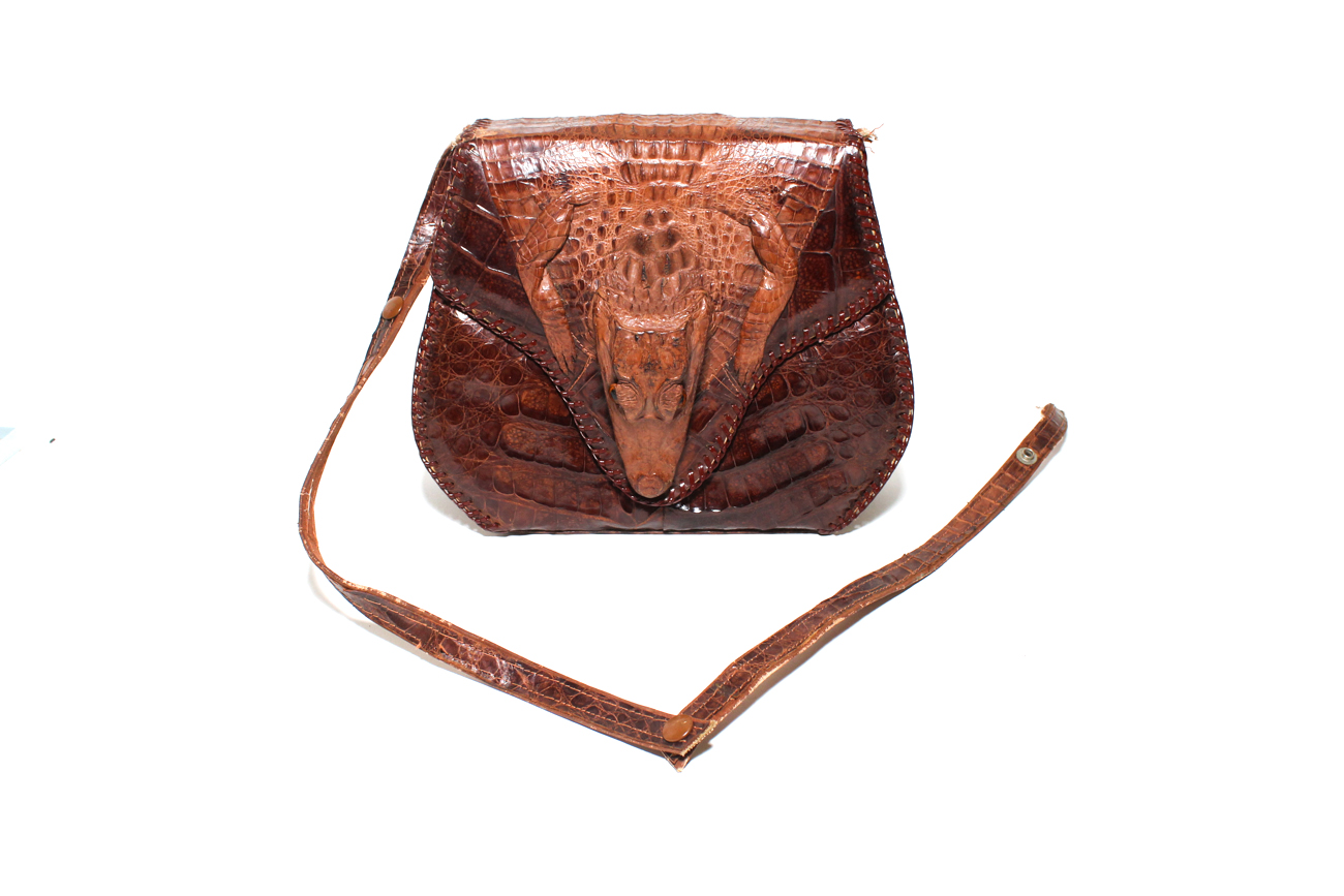1940s S&S Genuine Taxidermy Alligator Handbag from Cuba