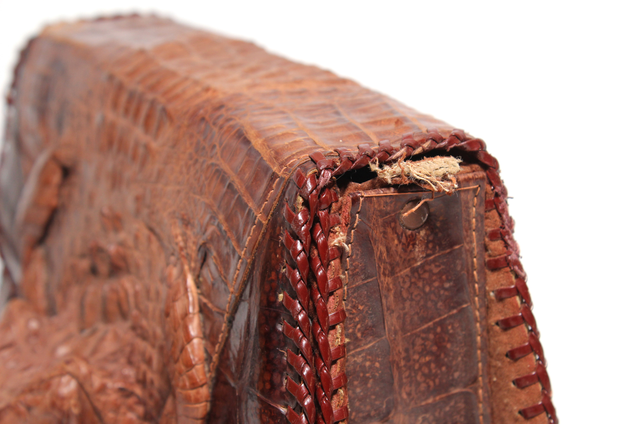 1940s S&S Genuine Taxidermy Alligator Handbag from Cuba