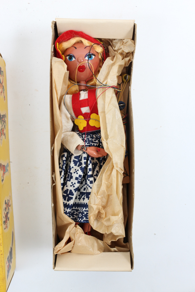 Pelham Puppets and Donald Duck