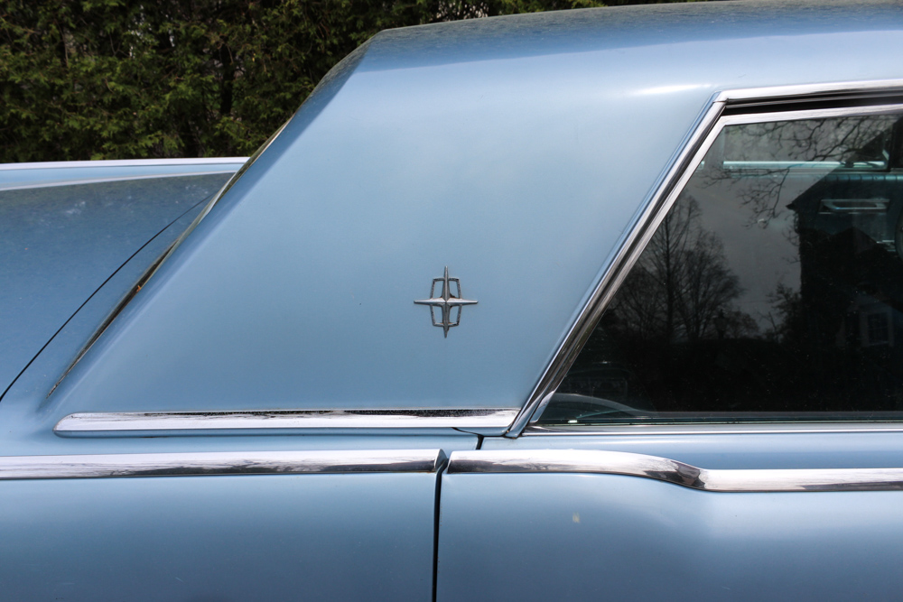 1964 Lincoln Continental Sedan