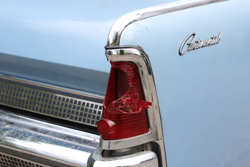 1964 Lincoln Continental Sedan