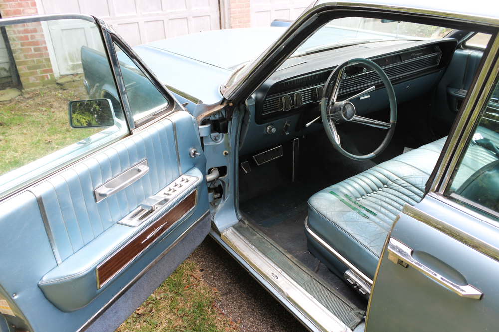 1964 Lincoln Continental Sedan